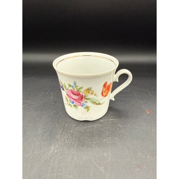 1970s JLMenau Henneberg Porzellan Floral Cup and Saucer Set , GDR - Picture 8 of 10